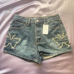 frayed butterfly denim jean shorts 🦋